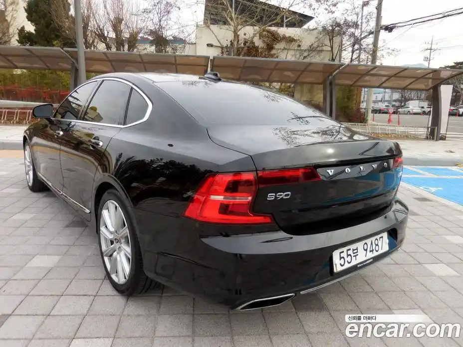 Volvo S90 2018 2.0 Автомат в Москве № 164884, фото 3