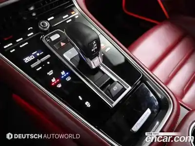 Porsche Panamera 2018 3.0 Автомат в Москве № 165414, миниатюра 9