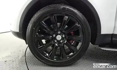 Land Rover Discovery 2018 2.0 Автомат в Москве № 166577, миниатюра 5