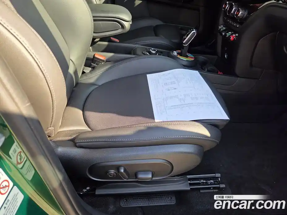 Mini Countryman 2024 1.5 Автомат в Москве № 167423, фото 13