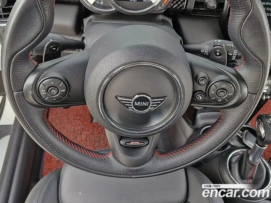 Mini Cooper 2019 2.0 Автомат в Москве № 167457, фото 14