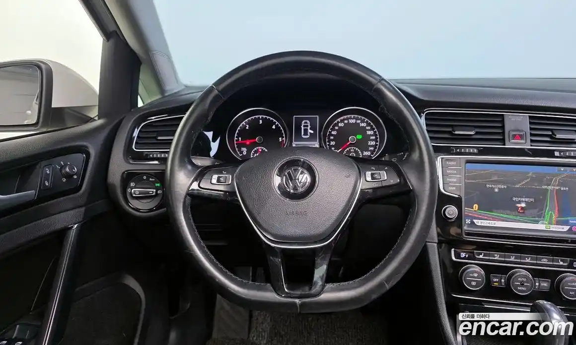 Volkswagen Golf 2015 2.0 Автомат в Москве № 169104, фото 13