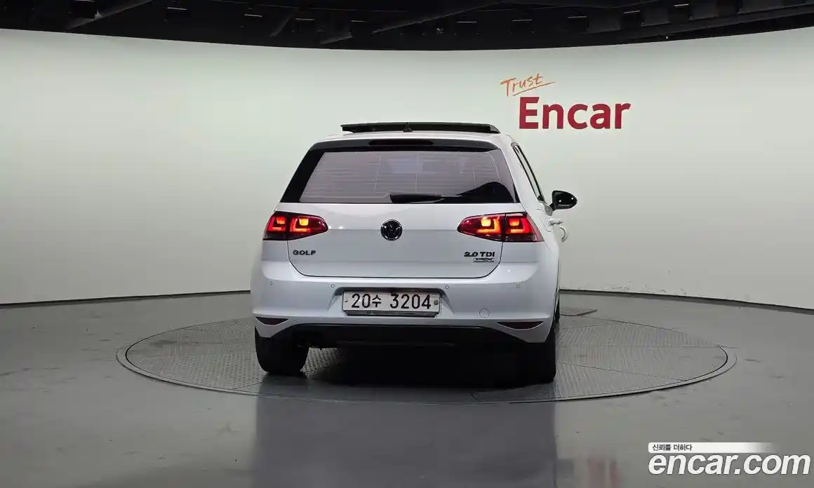 Volkswagen Golf 2015 2.0 Автомат в Москве № 169104, фото 4