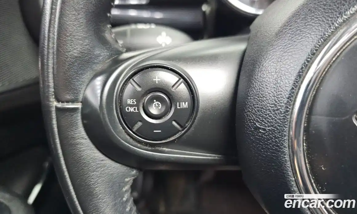 Mini Clubman 2016 1.5 Автомат в Москве № 172309, фото 19