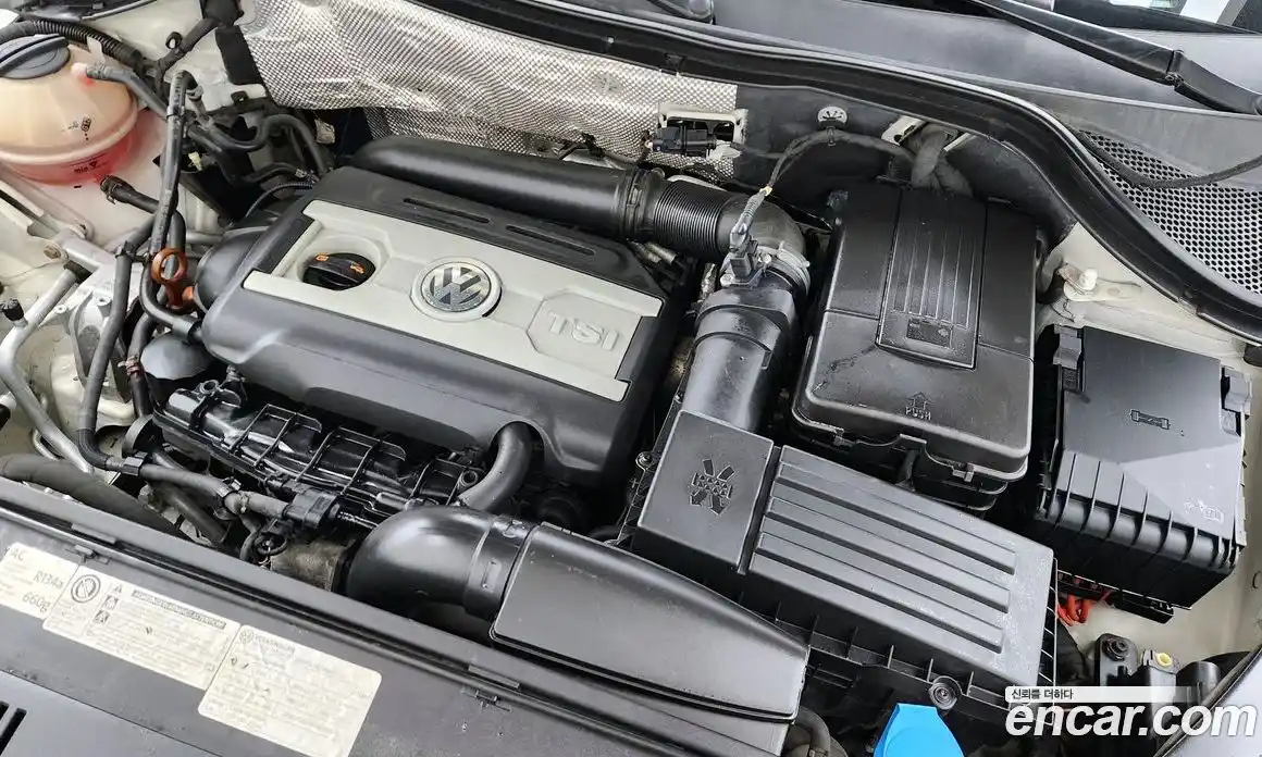 Volkswagen Tiguan 2012 2.0 Автомат в Москве № 175290, фото 6