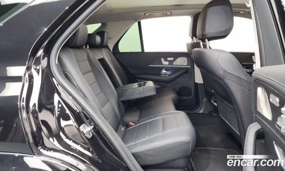 Mercedes-Benz GLE-Class 2024 3.0 Автомат в Москве № 178981, фото 12