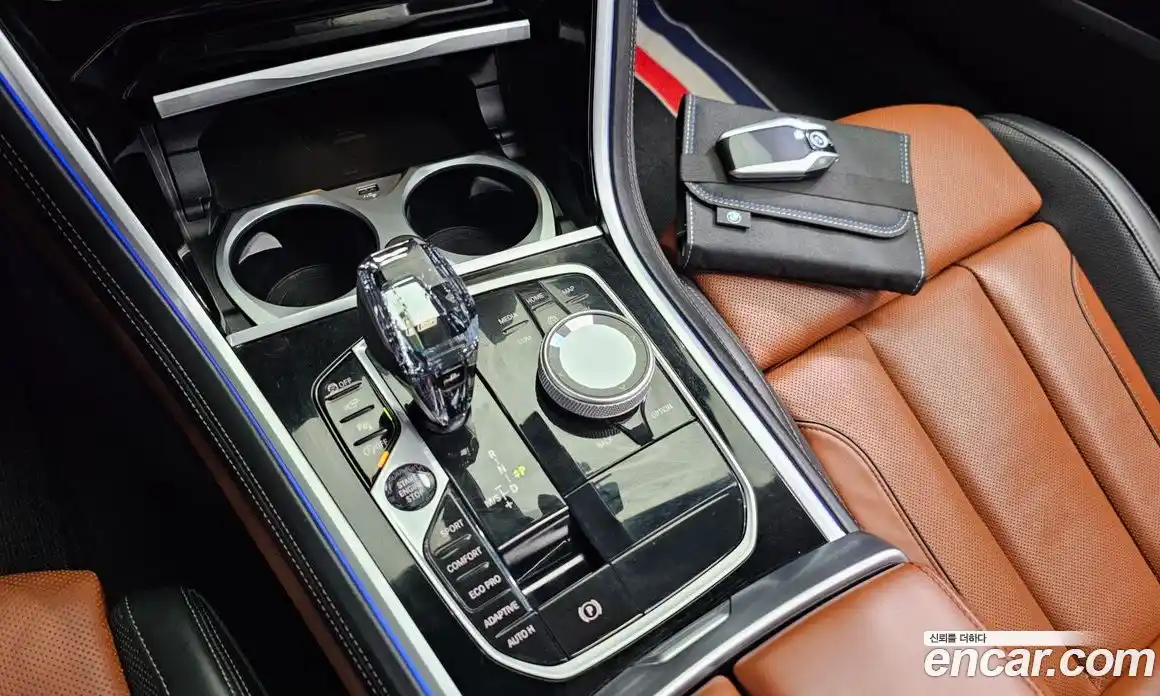 BMW 8-Series 2023 4.4 Автомат в Москве № 188497, фото 9