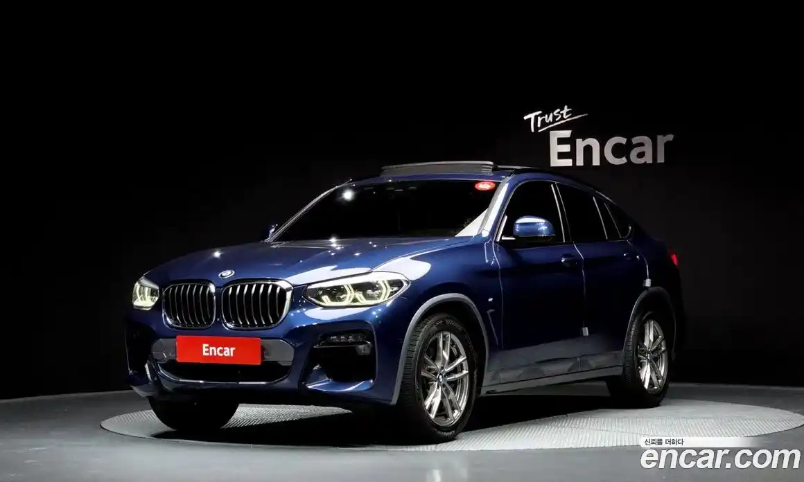 BMW X4 2021 2.0 Автомат в Москве № 193387, фото 1