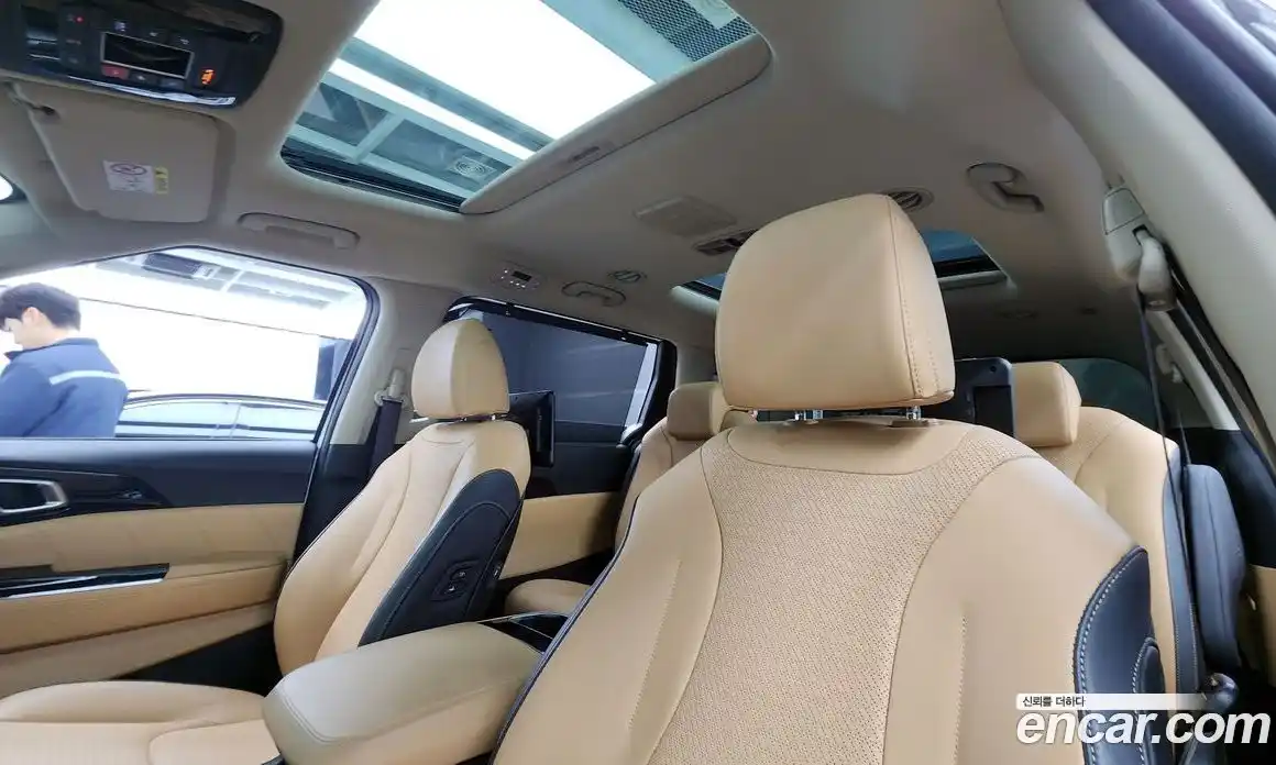 Kia Canival 2023 2.2 Автомат в Москве № 194732, фото 17