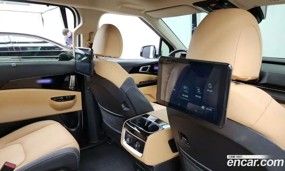 Kia Canival 2023 2.2 Автомат в Москве № 194732, фото 18