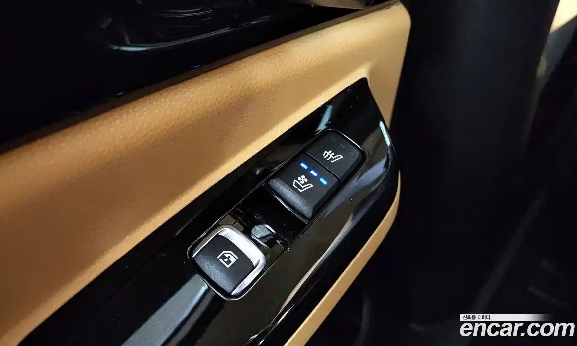 Kia Canival 2023 2.2 Автомат в Москве № 194732, фото 19