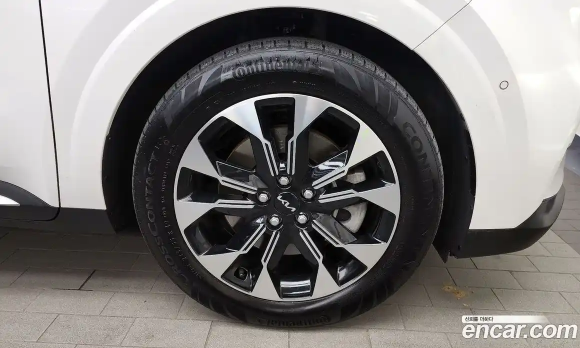 Kia Canival 2023 2.2 Автомат в Москве № 194732, фото 5