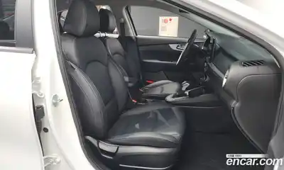 Kia K3 2022 1.6 Автомат в Москве № 194738, миниатюра 11