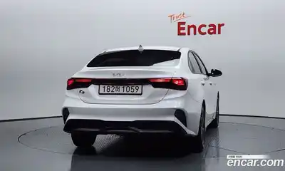 Kia K3 2022 1.6 Автомат в Москве № 194738, миниатюра 4