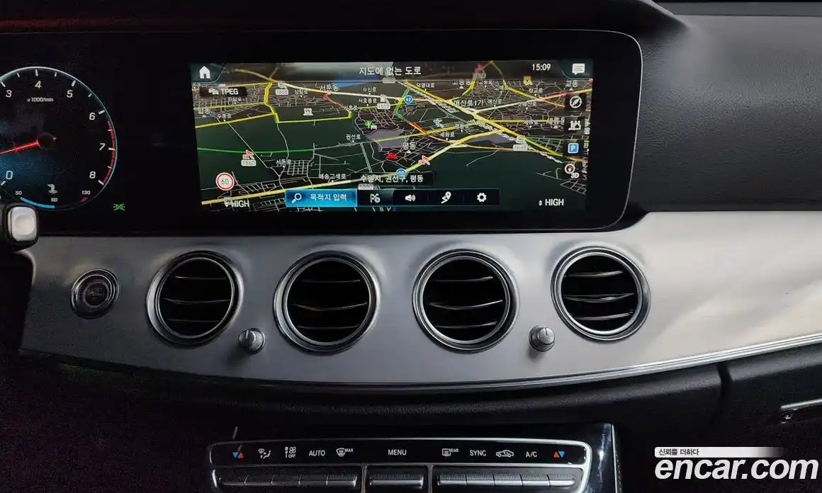 Mercedes-Benz E-Class 2021 2.0 Автомат в Москве № 195116, фото 14