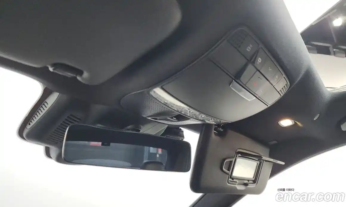 Mercedes-Benz E-Class 2021 2.0 Автомат в Москве № 195116, фото 17