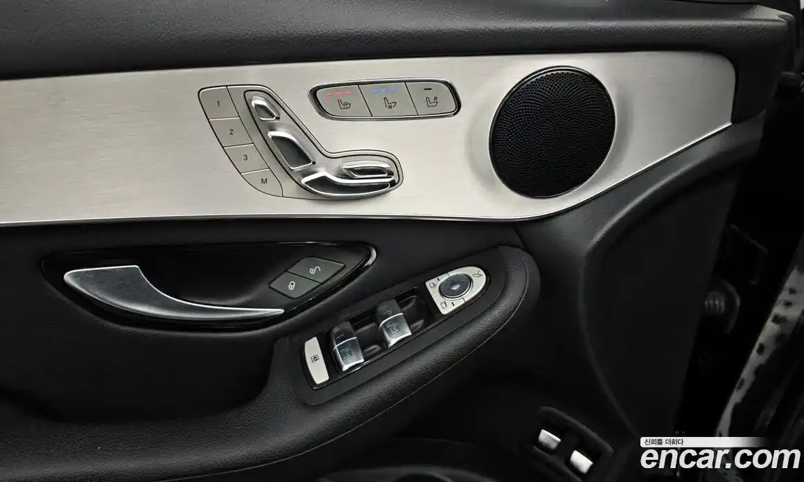 Mercedes-Benz GLC-Class 2019 2.0 Автомат в Москве № 195434, фото 18