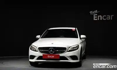 Mercedes-Benz C-Class 2019 2.0 Автомат в Москве № 195439, миниатюра 3
