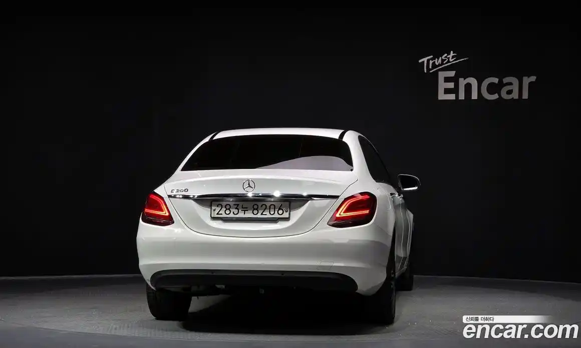 Mercedes-Benz C-Class 2019 2.0 Автомат в Москве № 195439, фото 4