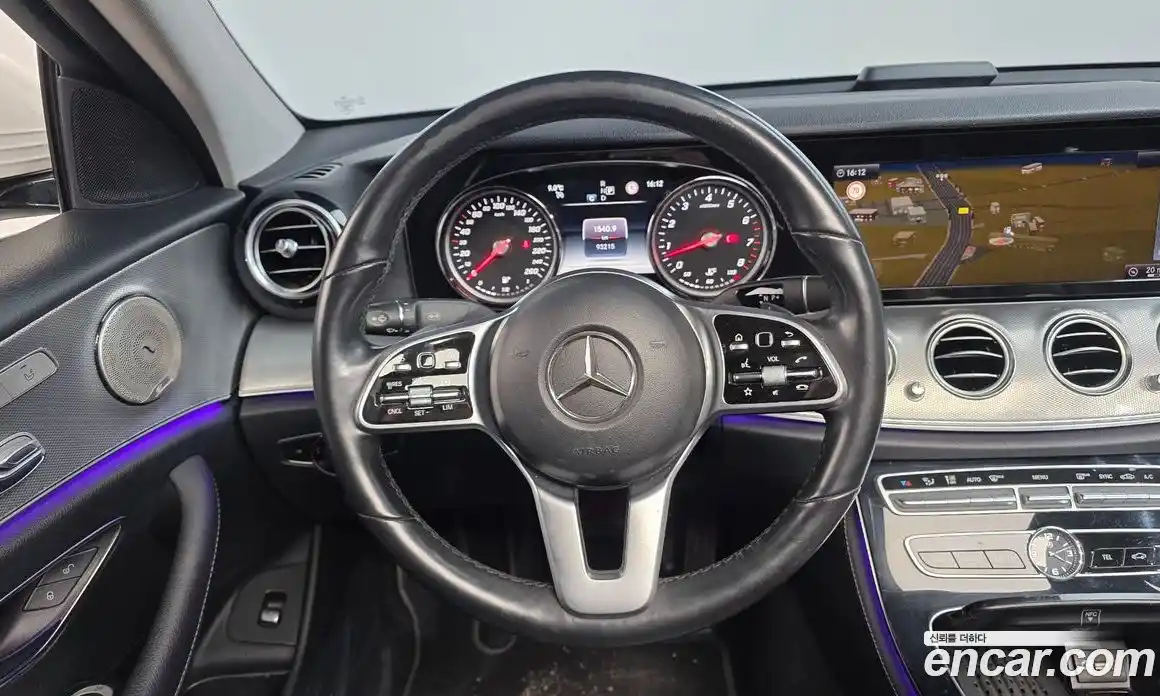 Mercedes-Benz E-Class 2019 2.0 Автомат в Москве № 195535, фото 14