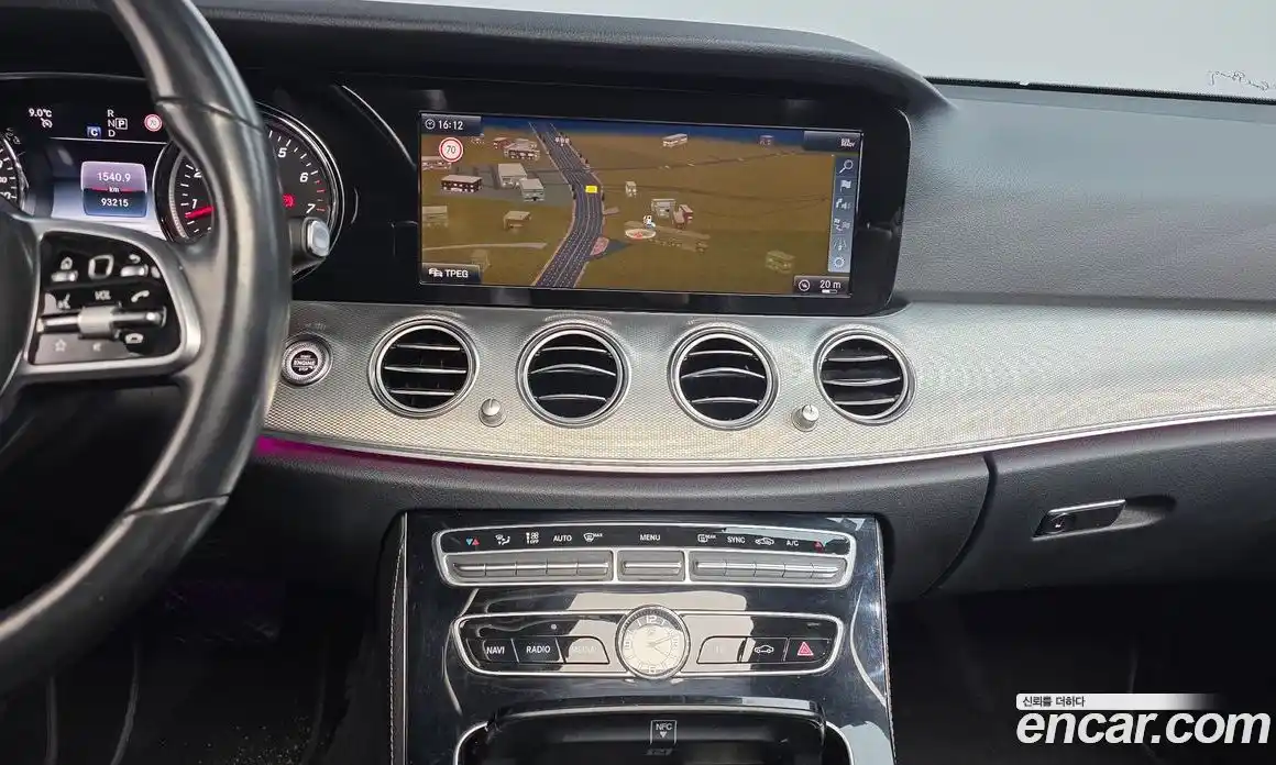 Mercedes-Benz E-Class 2019 2.0 Автомат в Москве № 195535, фото 15