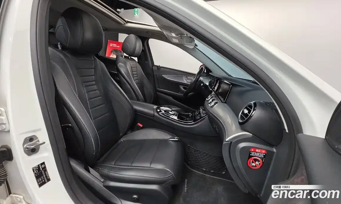 Mercedes-Benz E-Class 2019 2.0 Автомат в Москве № 195535, фото 10