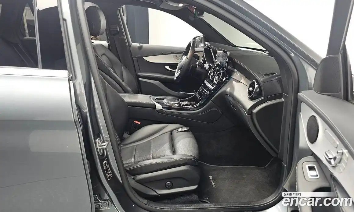 Mercedes-Benz GLC-Class 2021 1.9 Автомат в Москве № 195701, фото 11