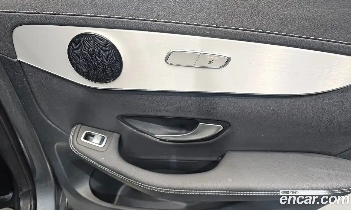 Mercedes-Benz GLC-Class 2021 1.9 Автомат в Москве № 195701, фото 18