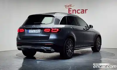 Mercedes-Benz GLC-Class 2021 1.9 Автомат в Москве № 195701, миниатюра 2