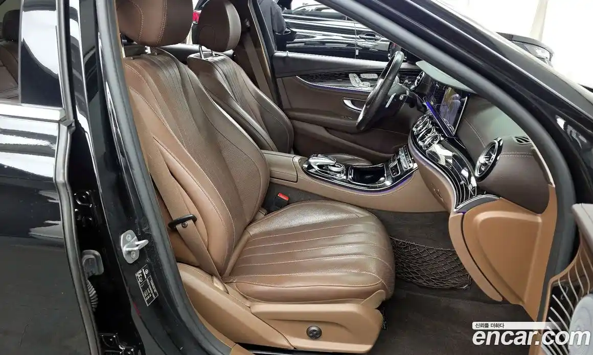 Mercedes-Benz E-Class 2017 3.0 Автомат в Москве № 195713, фото 11