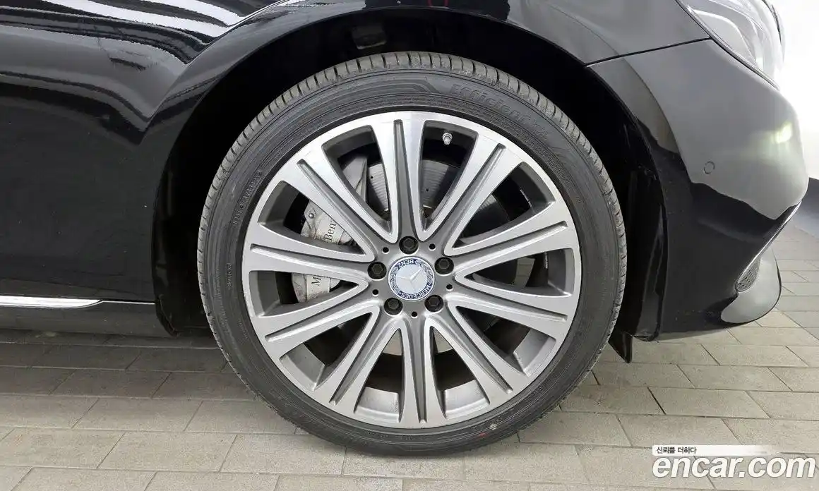 Mercedes-Benz E-Class 2017 3.0 Автомат в Москве № 195713, фото 5