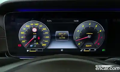 Mercedes-Benz E-Class 2017 3.0 Автомат в Москве № 195713, миниатюра 8