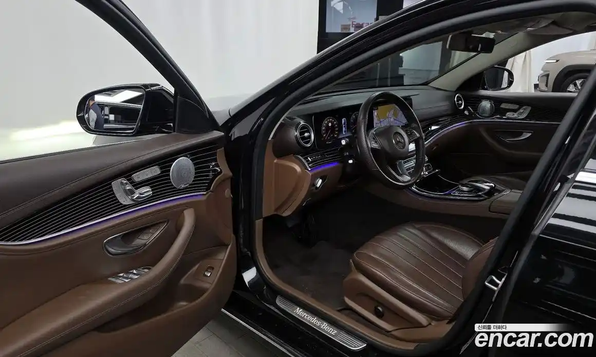 Mercedes-Benz E-Class 2017 3.0 Автомат в Москве № 195713, фото 10