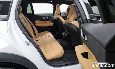 Volvo V60 2020 2.0 Автомат в Москве № 196936, миниатюра 12