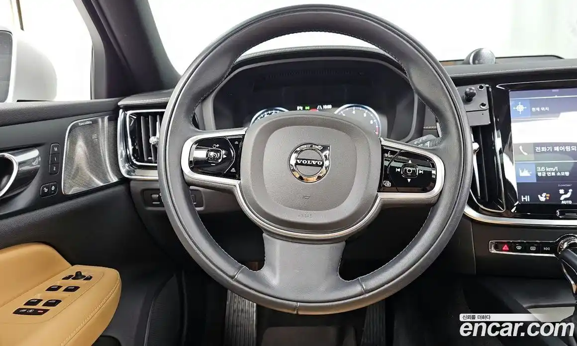 Volvo V60 2020 2.0 Автомат в Москве № 196936, фото 13