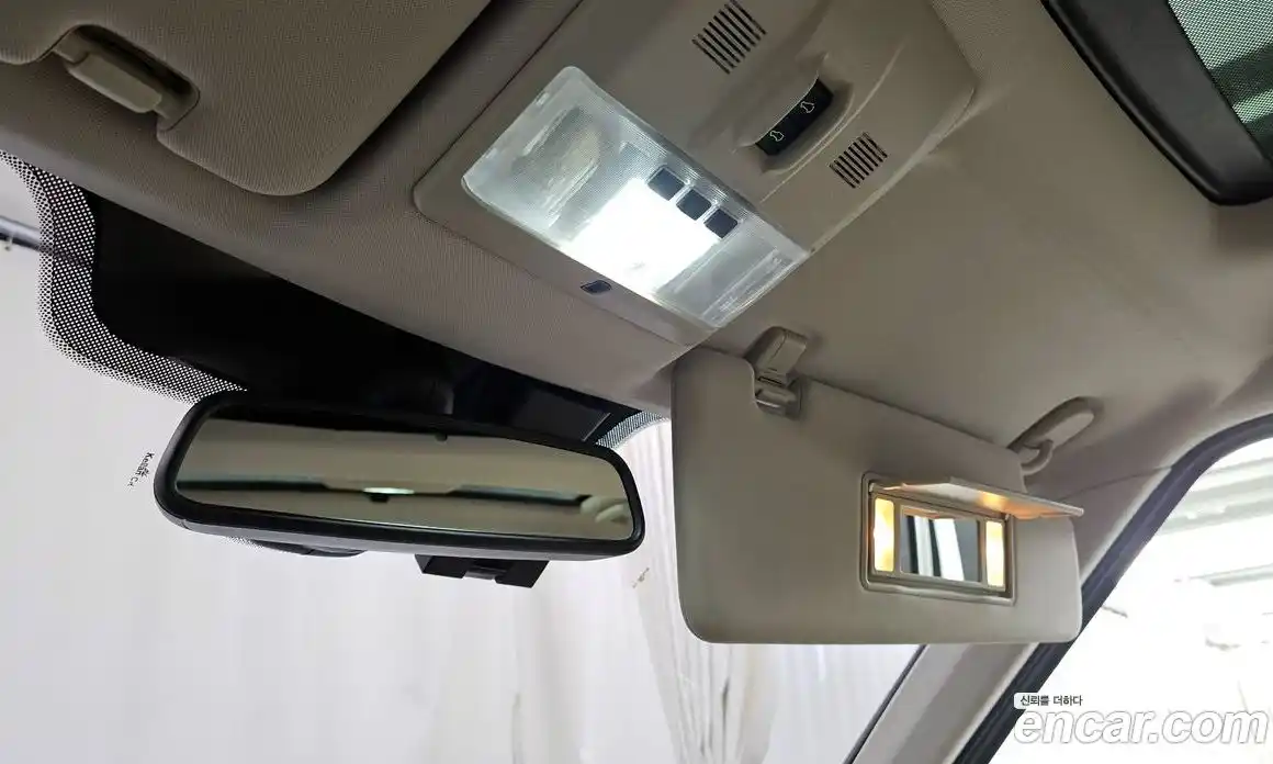 Land Rover Discovery 2016 3.0 Автомат в Москве № 198257, фото 17