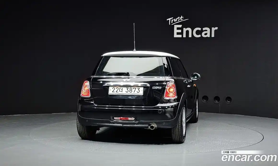 Mini Cooper 2013 1.6 Автомат в Москве № 198436, фото 4