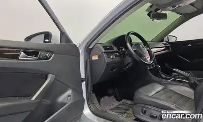 Volkswagen Passat 2014 2.0 Автомат в Москве № 199144, миниатюра 12