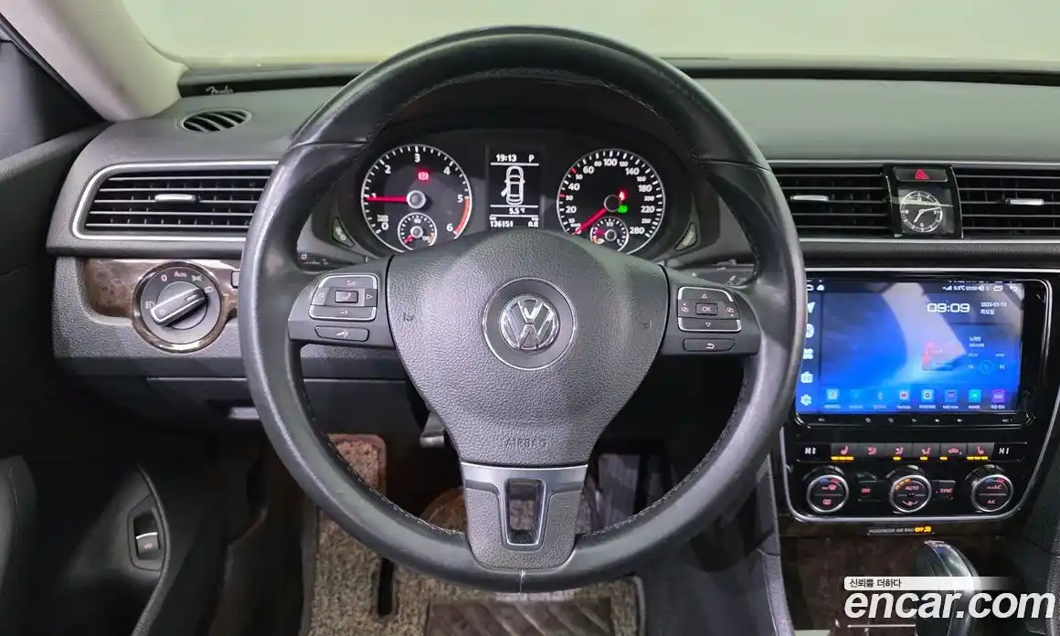 Volkswagen Passat 2014 2.0 Автомат в Москве № 199144, фото 13