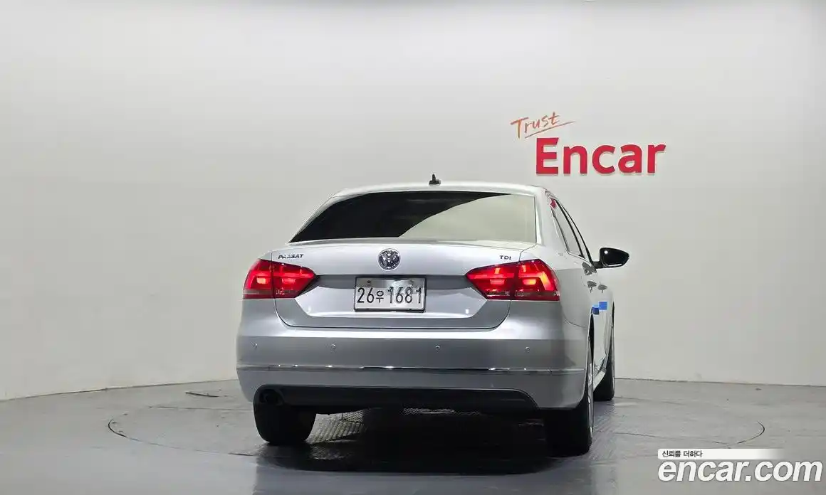 Volkswagen Passat 2014 2.0 Автомат в Москве № 199144, фото 4