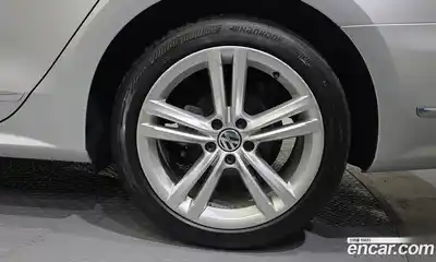 Volkswagen Passat 2014 2.0 Автомат в Москве № 199144, миниатюра 5