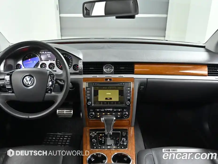 Volkswagen Phaeton 2015 3.0 Автомат в Москве № 199283, фото 7