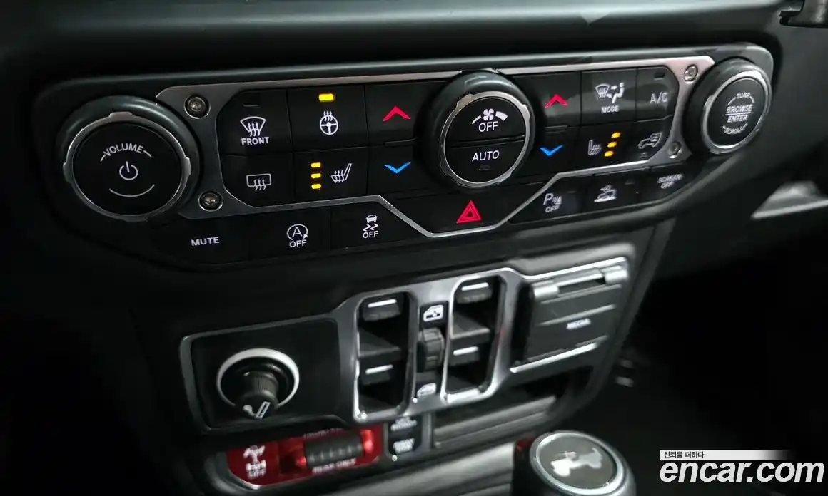 Jeep Wrangler 2021 2.0 Автомат в Москве № 199499, фото 16