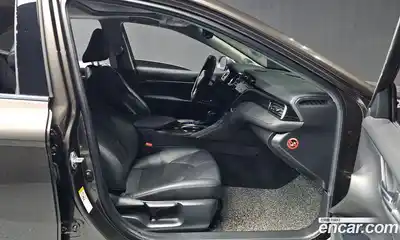 Toyota Camry 2018 2.5 Автомат в Москве № 199689, миниатюра 11