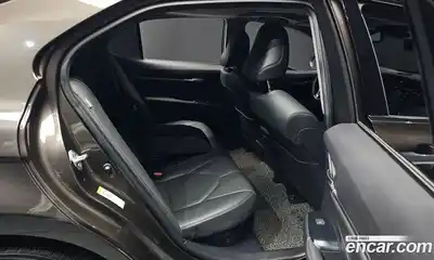 Toyota Camry 2018 2.5 Автомат в Москве № 199689, миниатюра 12