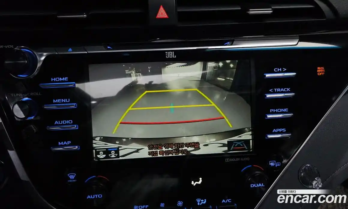 Toyota Camry 2018 2.5 Автомат в Москве № 199689, фото 15