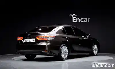 Toyota Camry 2018 2.5 Автомат в Москве № 199689, миниатюра 2