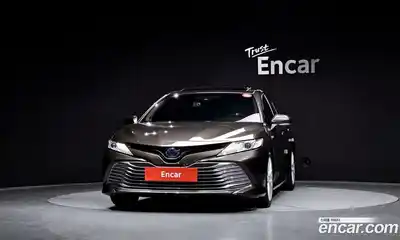 Toyota Camry 2018 2.5 Автомат в Москве № 199689, миниатюра 3