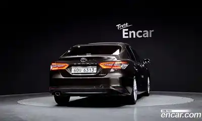 Toyota Camry 2018 2.5 Автомат в Москве № 199689, миниатюра 4