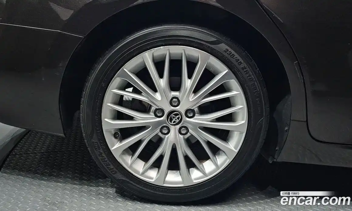 Toyota Camry 2018 2.5 Автомат в Москве № 199689, фото 5